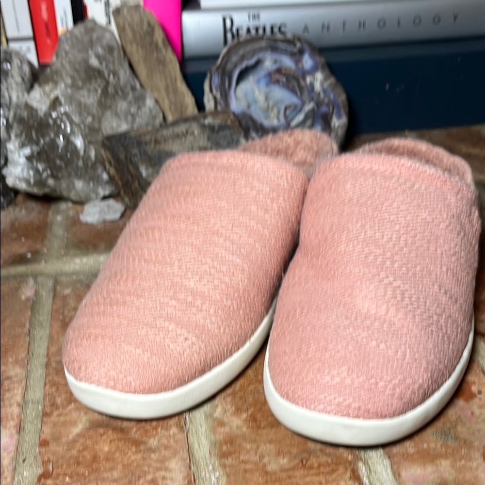 Toms x West Elm Pink Women's Slippers